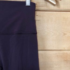 Lululemon Leggings Size 4 - Plum